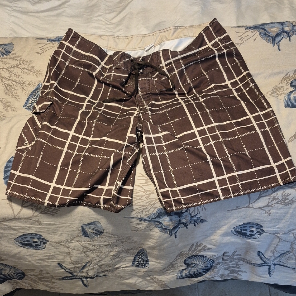 QUIKSILVER Brown Plaid Men's Board Shorts Sz. 42